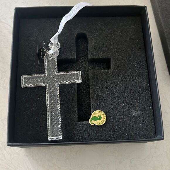 Waterford crystal cross ornament New in box - Picture 1 of 5